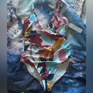 NWT Anne Cole one piece swimsuit